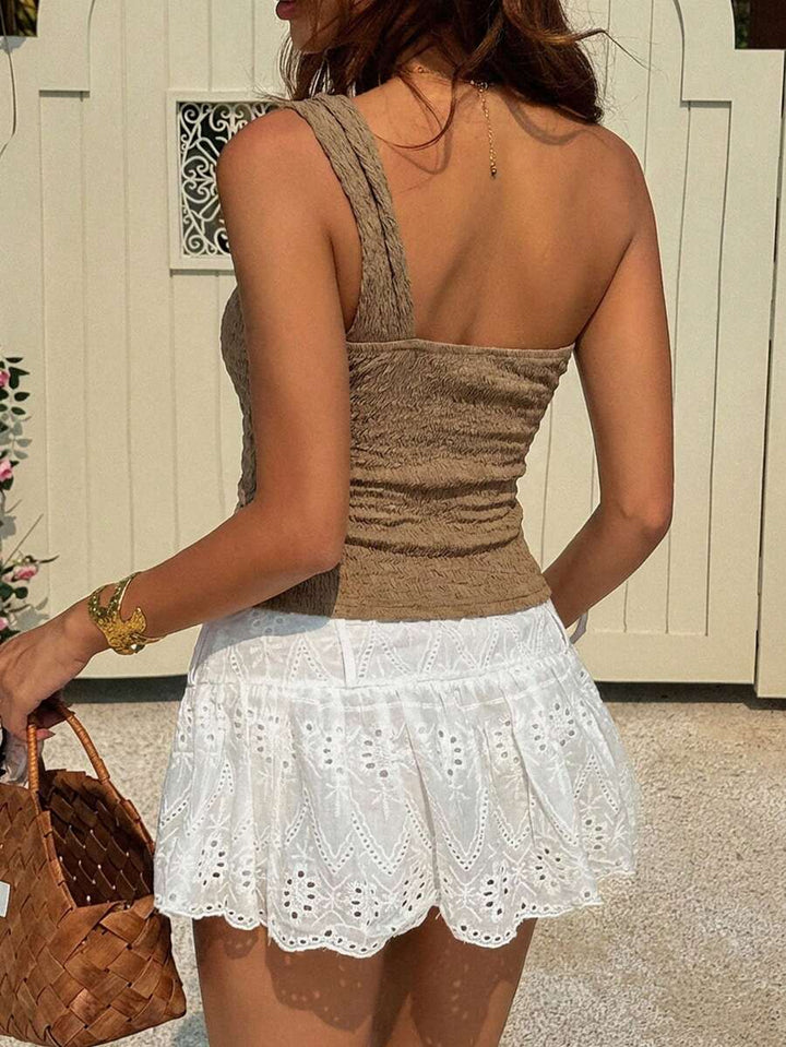 Asymmetric Luxe