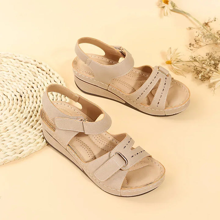 Riviera Wedge