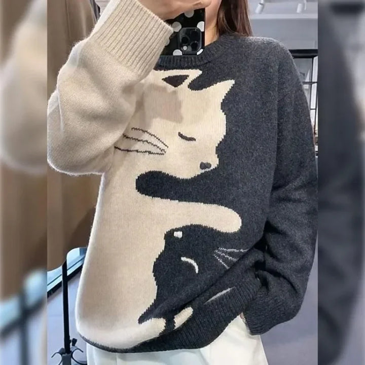 Frankie – Contrast Cat Motif Sweater