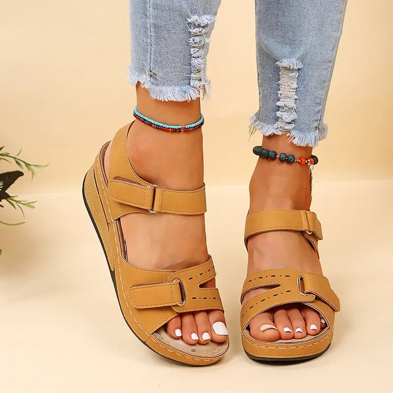 Riviera Wedge