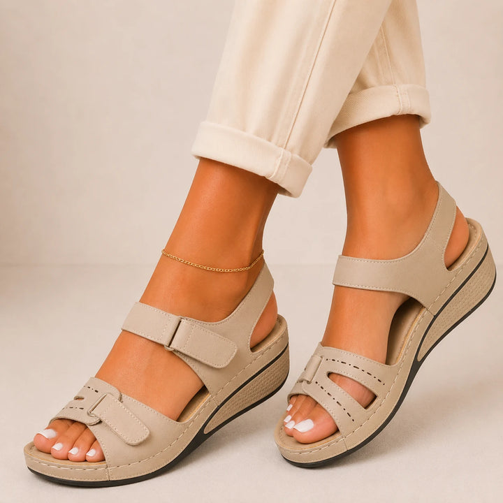 Santorini Wedge
