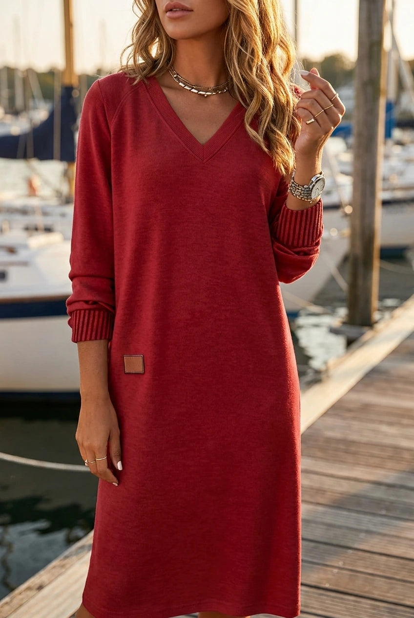 Ines – V-Neck Knit Dress Confortable