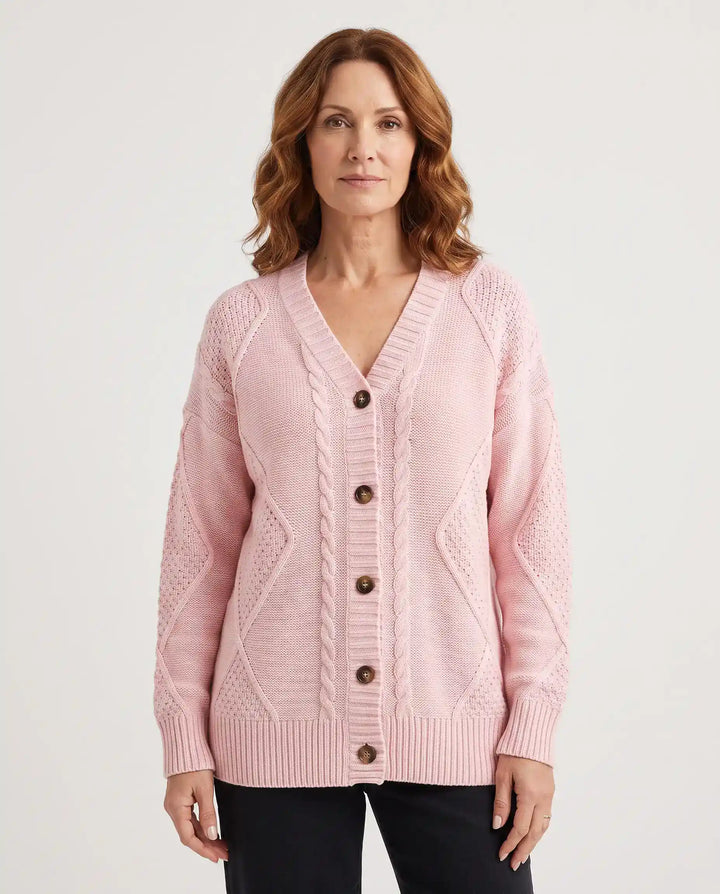 Elowen – Cozy Cable Knit Cardigan