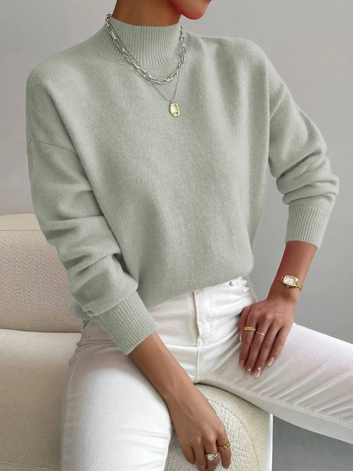 Yvonne - Elegant and Warm Sweater
