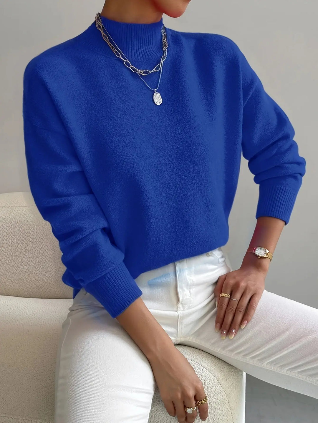 Yvonne - Elegant and Warm Sweater