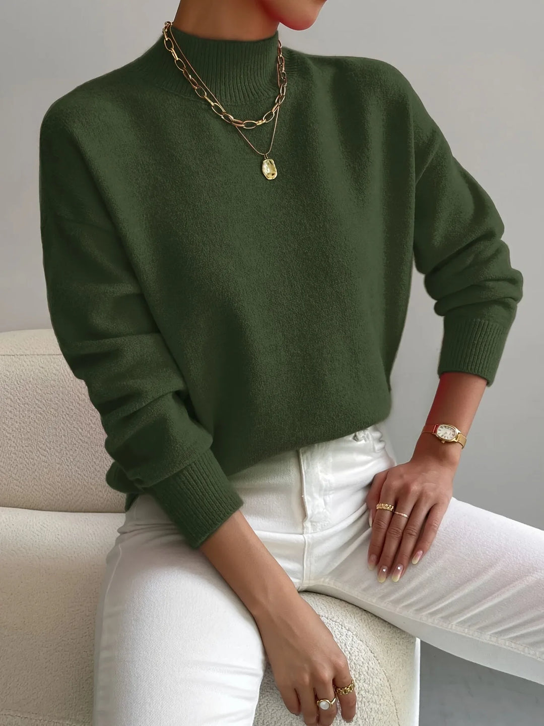 Yvonne - Elegant and Warm Sweater